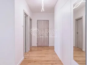 Prodej bytu 2+kk, Praha - Střížkov, Jablonecká, 40 m2