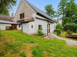 Prodej rodinného domu, Lomnice - Tylov, 180 m2