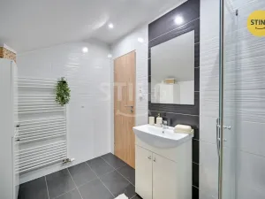 Prodej bytu 3+1, Zlín, Zálešná I, 72 m2