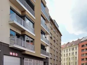 Pronájem bytu 2+kk, Praha - Nusle, U Pernštejnských, 47 m2