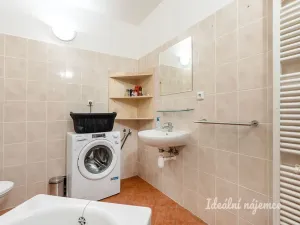 Pronájem bytu 2+kk, Praha - Modřany, Semická, 45 m2