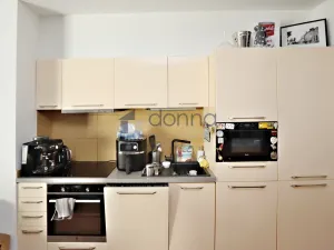 Pronájem bytu 3+kk, Praha, Musílkova, 109 m2