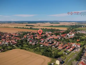 Prodej bytu 3+1, Chrášťany, 66 m2