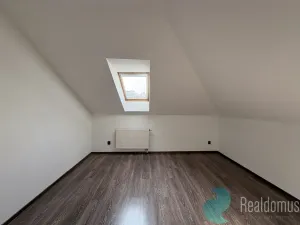 Pronájem bytu 2+kk, České Budějovice, J. Š. Baara, 57 m2