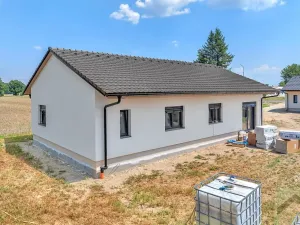 Prodej rodinného domu, Horní Jelení, Bezová, 104 m2