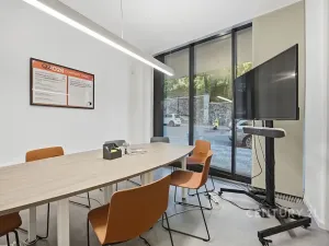 Prodej kanceláře, Praha - Smíchov, Na Zatlance, 232 m2