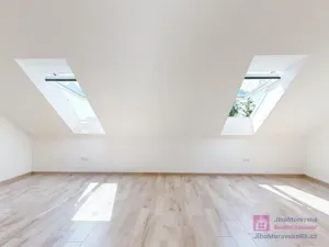 Prodej bytu 3+kk, Břeclav, Kapusty, 125 m2