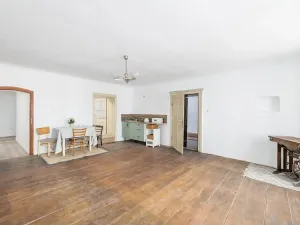 Prodej vícegeneračního domu, Netolice, Václavská, 100 m2