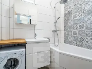 Pronájem bytu 2+1, Praha - Nusle, Na Pankráci, 50 m2
