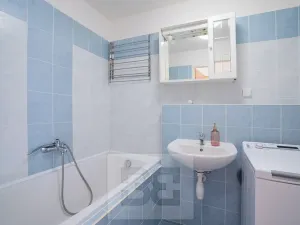 Prodej bytu 1+kk, Praha - Kbely, Herlíkovická, 30 m2
