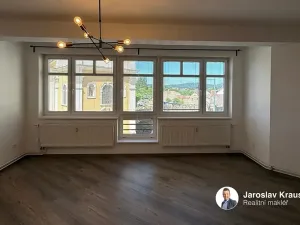 Pronájem bytu 2+kk, Jičín, Ruská, 71 m2