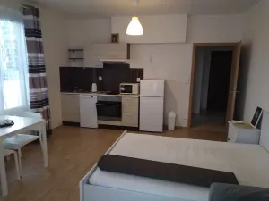 Pronájem bytu 1+kk, Praha - Stodůlky, Svitákova, 32 m2