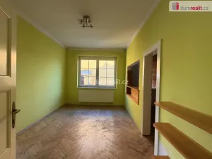 Pronájem kanceláře, Pardubice - Bílé Předměstí, Na Okrouhlíku, 290 m2