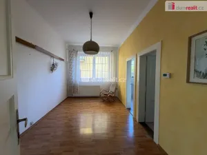 Pronájem kanceláře, Pardubice - Bílé Předměstí, Na Okrouhlíku, 290 m2
