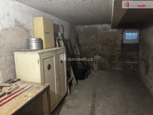 Pronájem kanceláře, Pardubice - Bílé Předměstí, Na Okrouhlíku, 290 m2