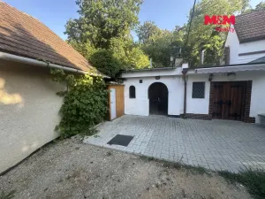 Prodej vinného sklepa, Hustopeče, Kpt. Jaroše, 80 m2