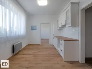 Prodej bytu 2+1, Ostrava - Přívoz, Žofie Podlipské, 70 m2