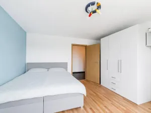 Prodej bytu 2+kk, Praha, Nad statkem, 72 m2