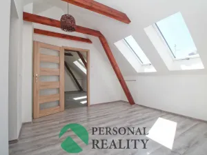 Prodej komerční nemovitosti, Krupá, 130 m2