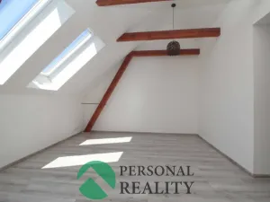 Prodej komerční nemovitosti, Krupá, 130 m2