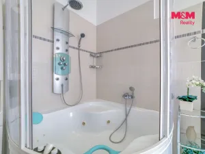 Prodej bytu 3+1, Mariánské Lázně - Úšovice, Anglická, 95 m2
