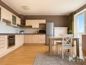 Pronájem bytu 2+kk, Jesenice, V Roháči I., 56 m2