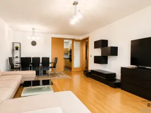 Pronájem bytu 3+kk, Praha - Vršovice, Vršovická, 91 m2