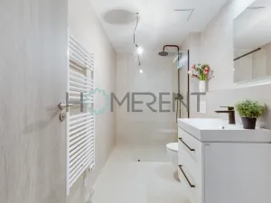 Pronájem bytu 2+kk, Praha - Nové Město, Vyšehradská, 52 m2