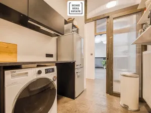 Prodej obchodního prostoru, Praha - Smíchov, Pod Barvířkou, 73 m2
