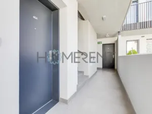 Pronájem bytu 1+kk, Praha - Nové Město, Vyšehradská, 37 m2