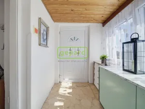 Prodej rodinného domu, Praha, Středová, 86 m2