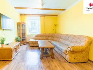 Prodej bytu 3+1, Nové Hrady, Zahradní čtvrť, 71 m2