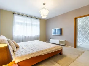 Prodej rodinného domu, Praha - Benice, Okrasná, 230 m2
