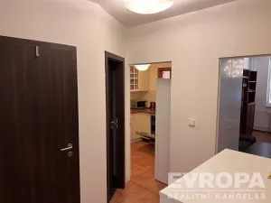Pronájem bytu 2+1, Praha - Libeň, Podvinný mlýn, 52 m2