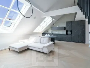 Pronájem bytu 4+kk, Praha - Karlín, Sokolovská, 183 m2