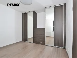 Pronájem bytu 2+kk, Plzeň, Sladová, 63 m2