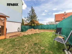 Prodej bytu 3+1, Červený Újezd, U Okálu, 62 m2