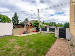 Prodej rodinného domu, Dubí, Údolí, 105 m2