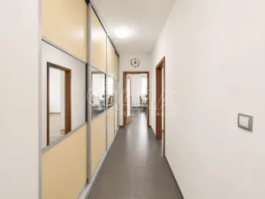 Pronájem bytu 3+kk, Praha - Hostivař, Rižská, 102 m2