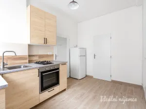 Pronájem bytu 1+1, Praha - Libeň, U libeňského pivovaru, 35 m2