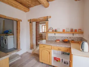 Prodej rodinného domu, Kolinec - Mlázovy, 250 m2