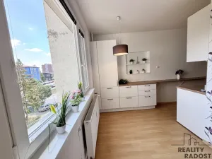 Prodej bytu 3+1, Olomouc, Kmochova, 75 m2