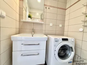 Prodej bytu 3+1, Olomouc, Kmochova, 75 m2