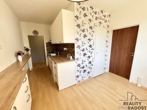 Prodej bytu 3+1, Olomouc, Kmochova, 75 m2