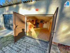 Prodej garáže, Tlučná, 23 m2