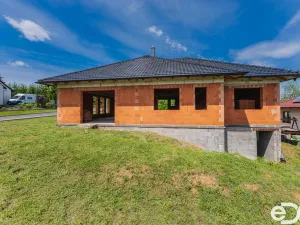 Prodej rodinného domu, Žleby, 172 m2