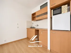 Pronájem bytu 1+kk, Ostrava, Gen. Píky, 29 m2
