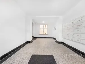 Pronájem bytu 2+kk, Praha - Vinohrady, Na Folimance, 56 m2