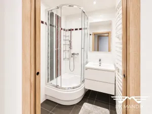 Pronájem bytu 3+1, Praha - Malešice, Tuchorazská, 72 m2