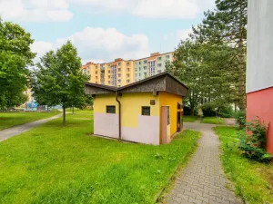 Pronájem obchodního prostoru, Plzeň - Bolevec, Kaznějovská, 30 m2
